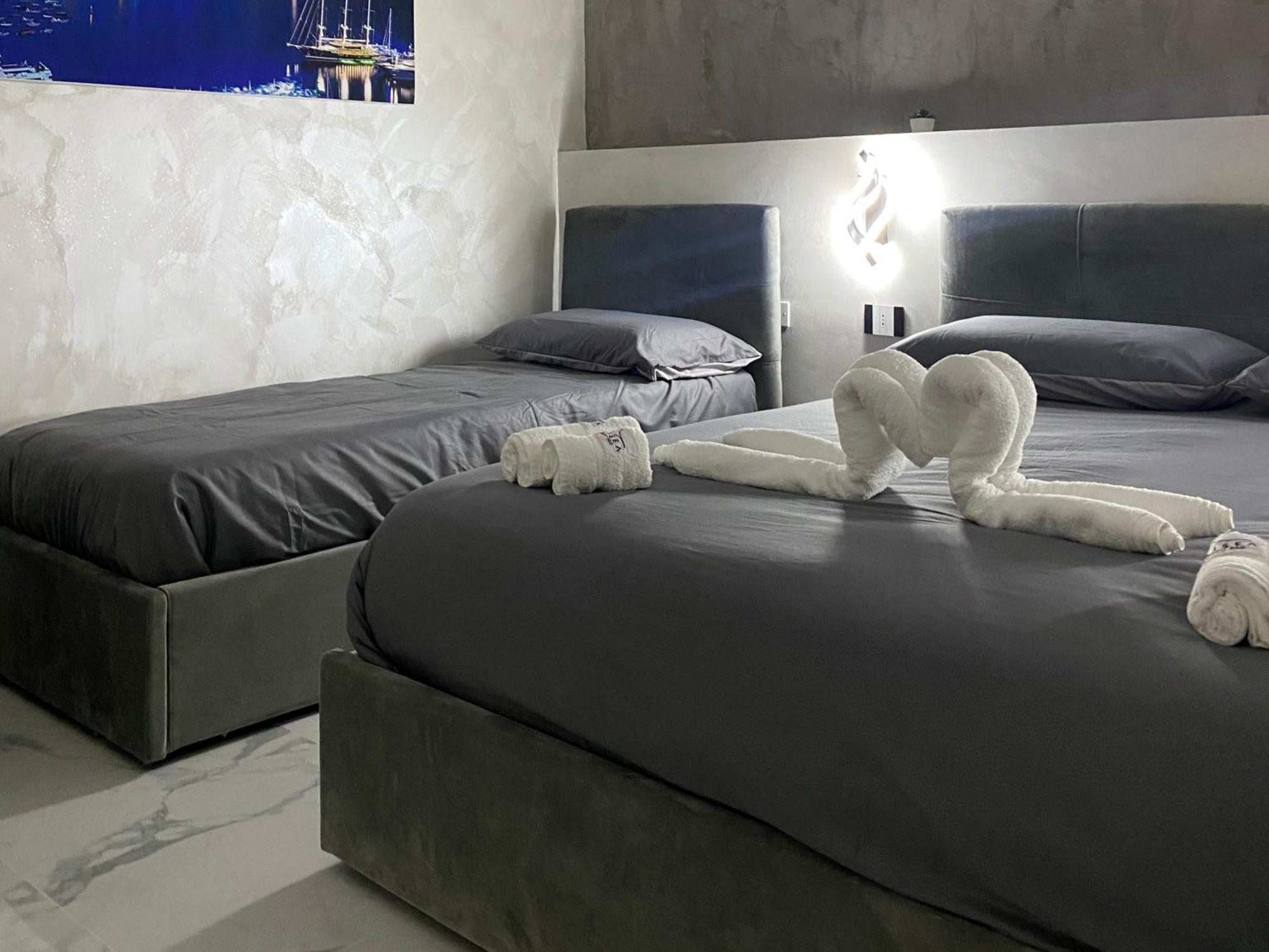 Ylisea Luxury B&B Napoli Esterno foto